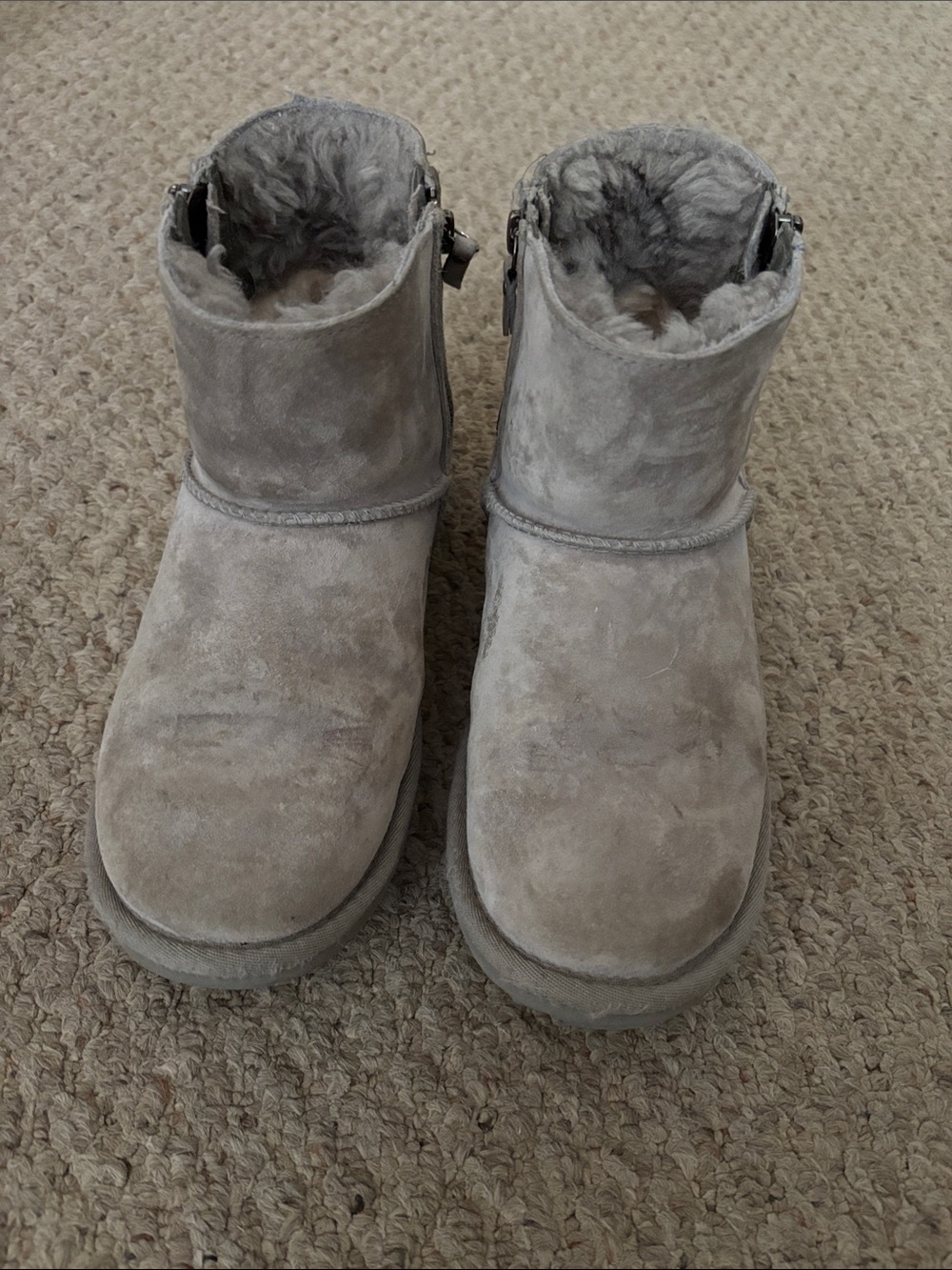 UGG Classic II Mini Double Zip Boot - Light Gray